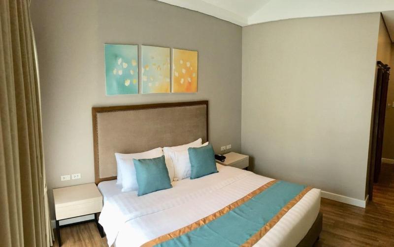 Royale Parc Hotel Tagaytay image