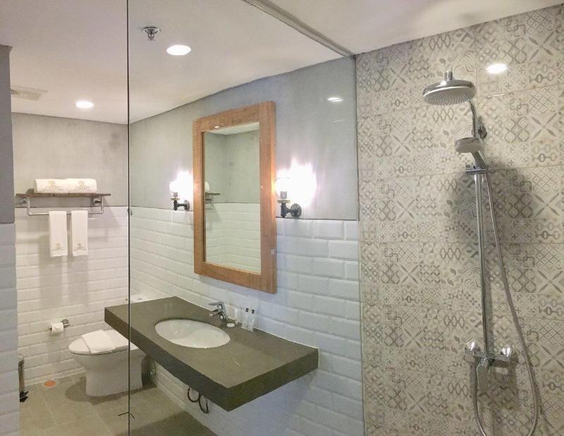 Royale Parc Hotel Tagaytay image