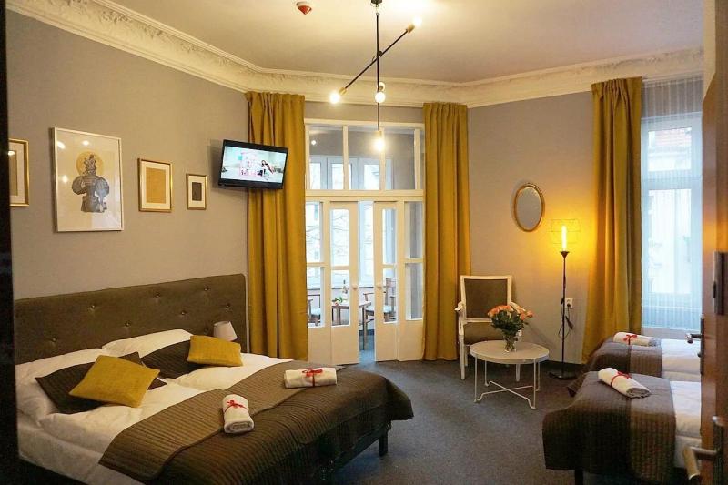 Expolis Residence - Rooms & Apartments image