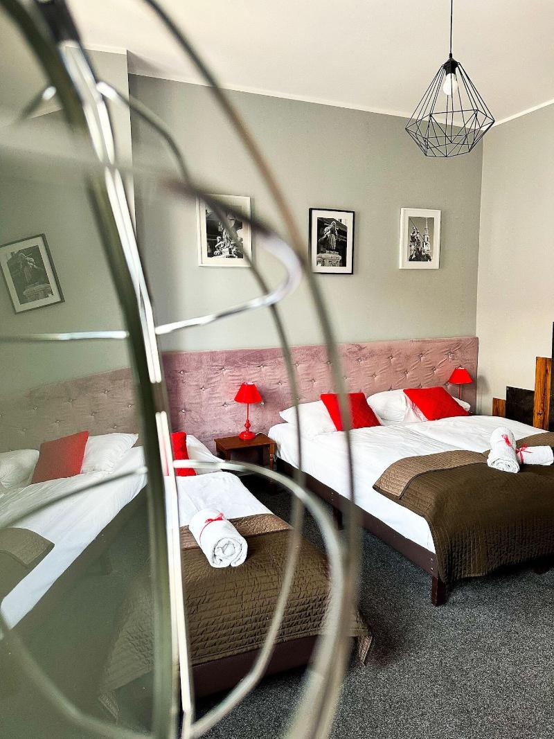 Expolis Residence - Rooms & Apartments image
