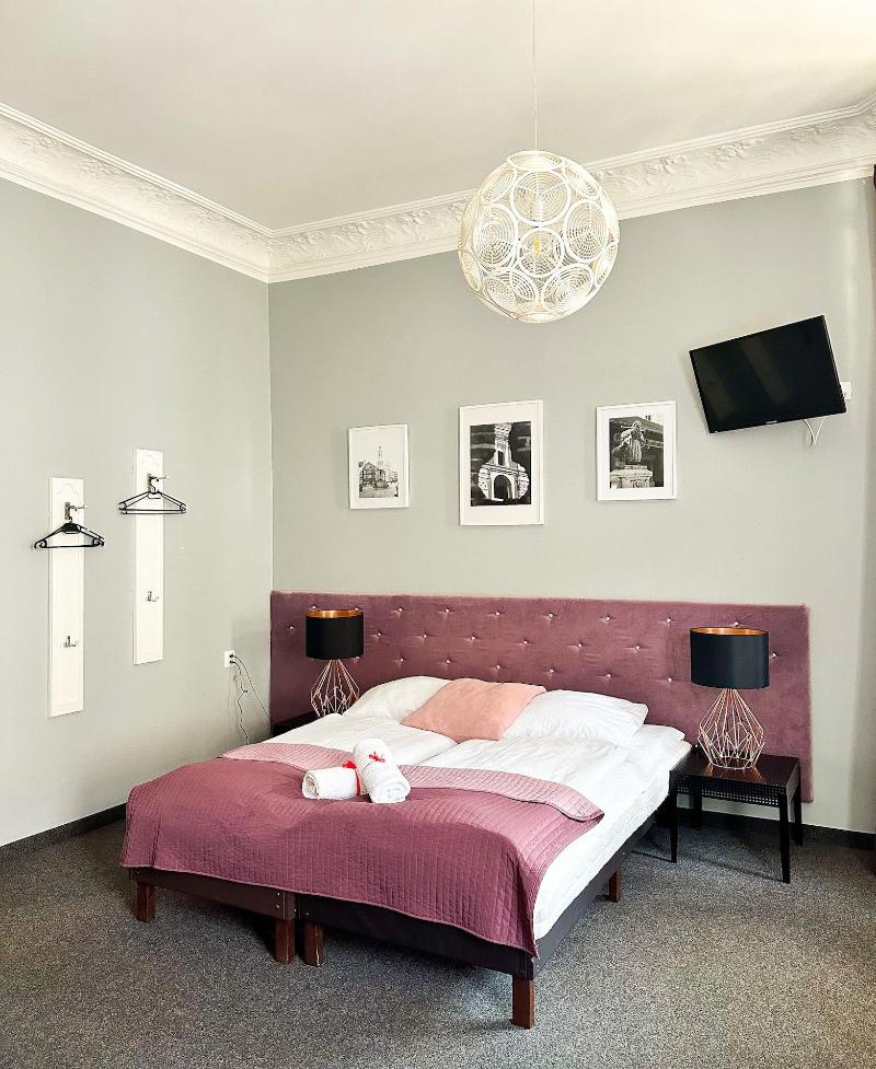 Expolis Residence - Rooms & Apartments image