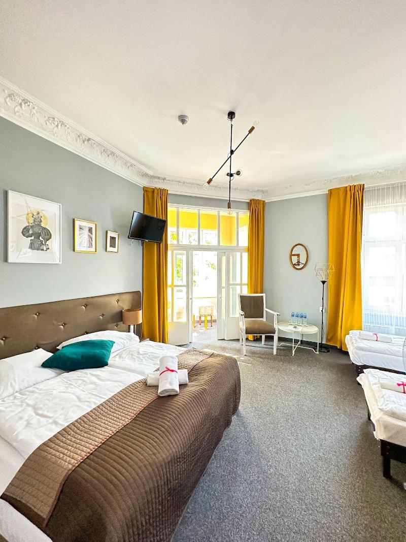 Expolis Residence - Rooms & Apartments image