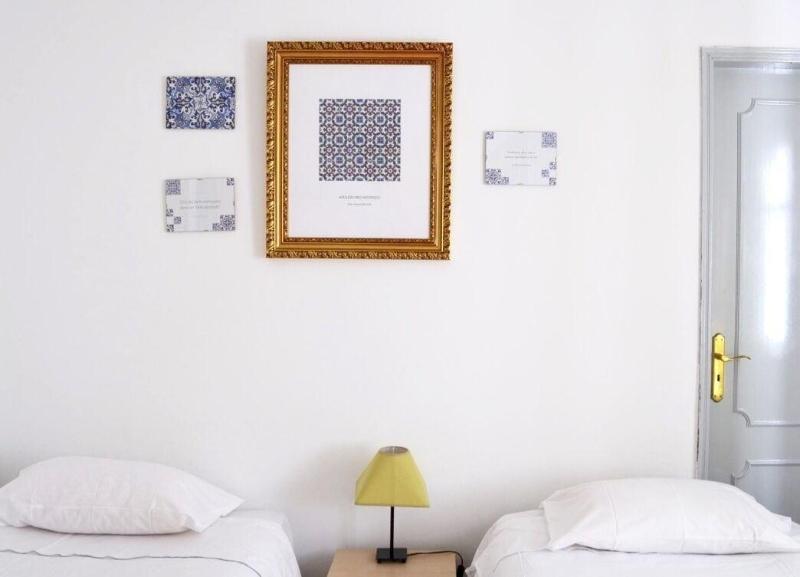 The Tiles House image