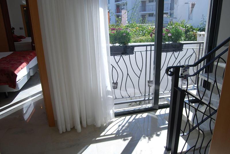 The Birds Nest Luxury B&B image