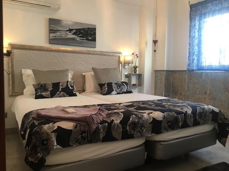 The Birds Nest Luxury B&B image