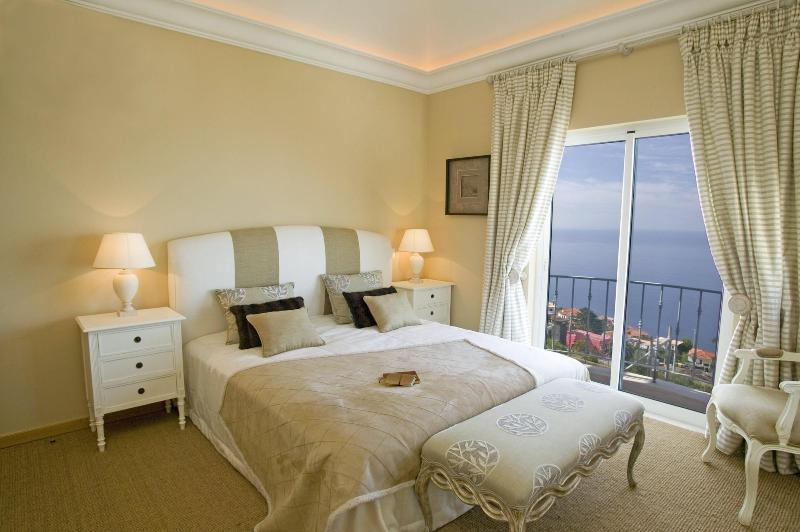 Dream Luxury Apartment  Palheiro Village image