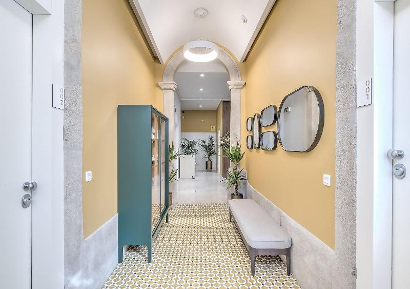 OportoCollection S. Catarina Pool & Fitness Adults — view