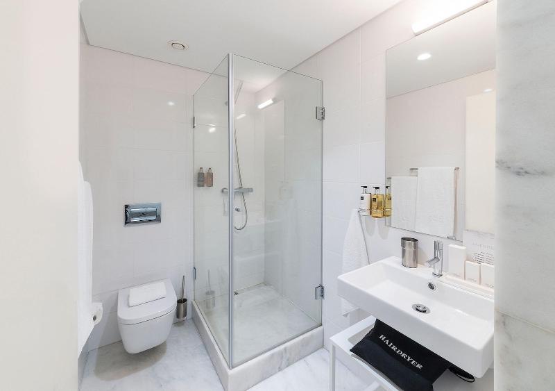 OportoCollection S. Catarina Pool & Fitness Adults image