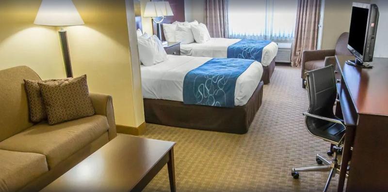 Comfort Suites University Area — photo 4