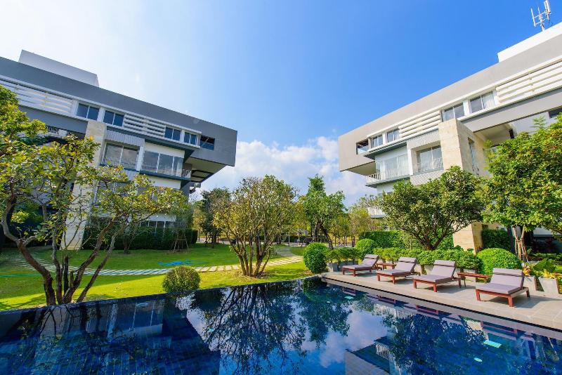 The Gallery Khao Yai Hotel and Residence image