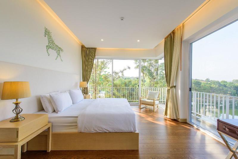 The Gallery Khao Yai Hotel and Residence image