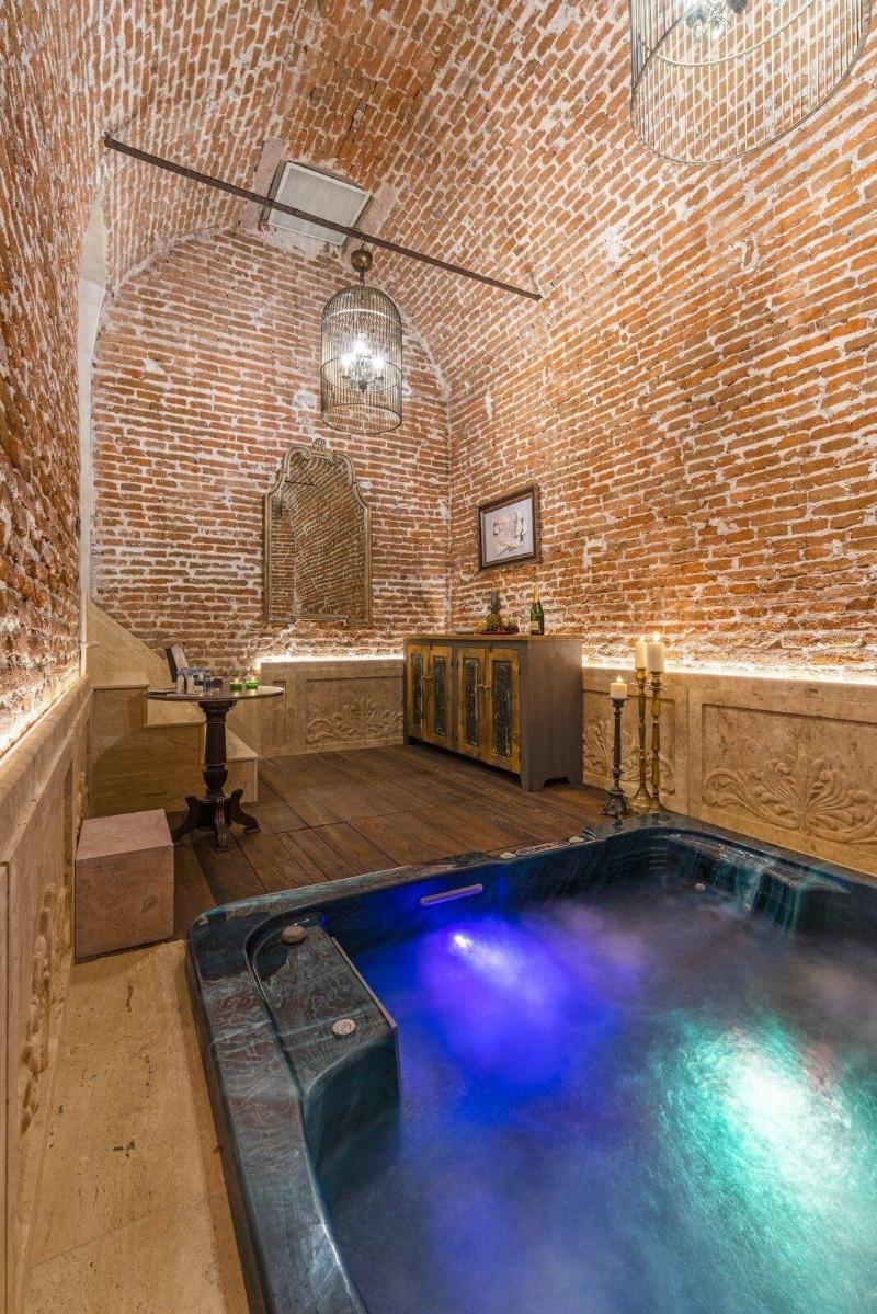 Cunda Despot Evi image