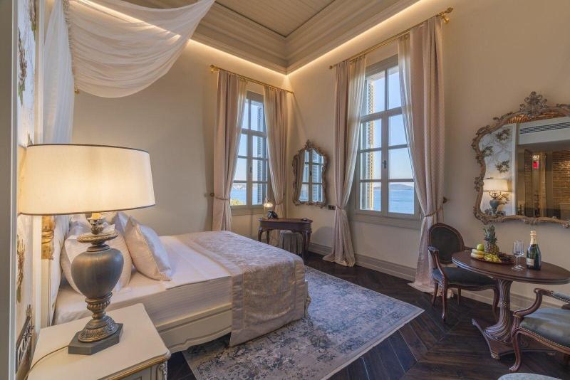 Cunda Despot Evi image