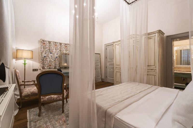 Cunda Despot Evi image