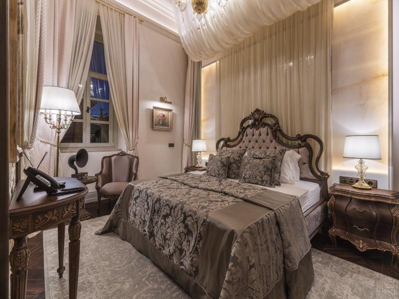 Cunda Despot Evi image
