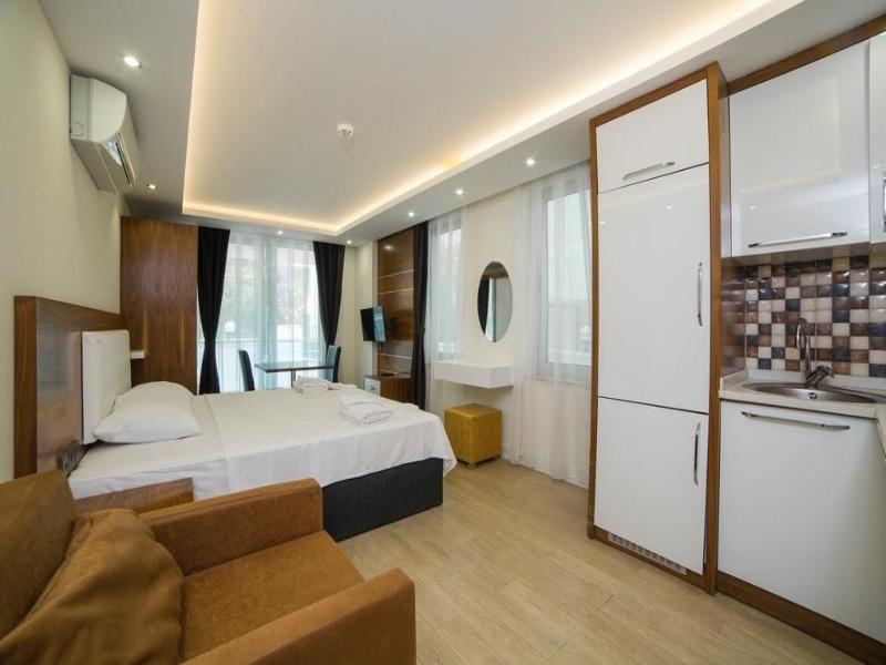 Tema Lara Apart image