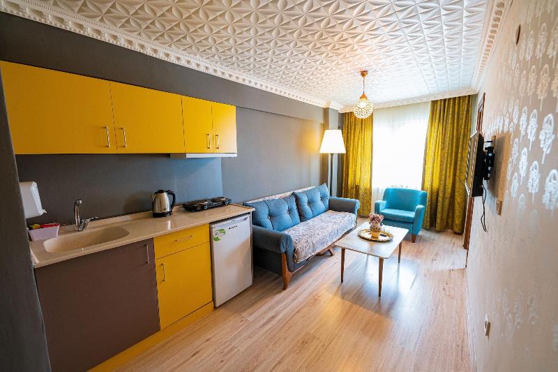 Evin Suit Hotel image