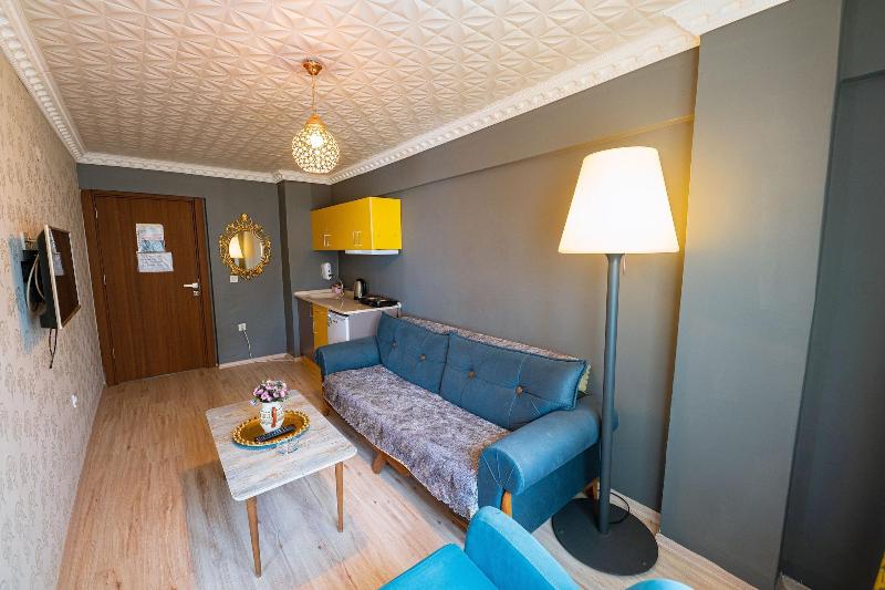 Evin Suit Hotel image