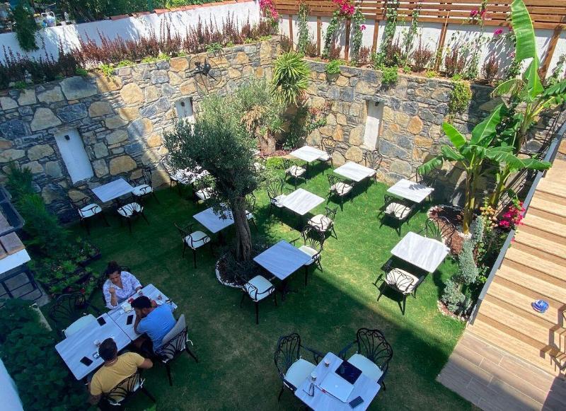 Olivia Hotel