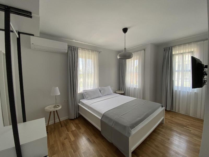 Mon Petit Hotel image