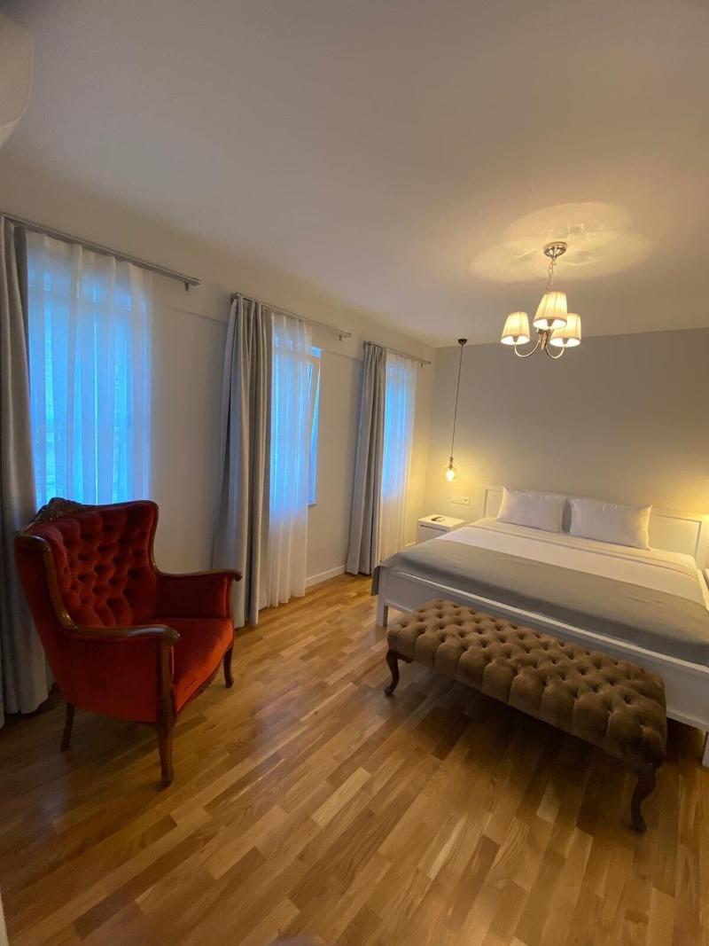 Mon Petit Hotel image