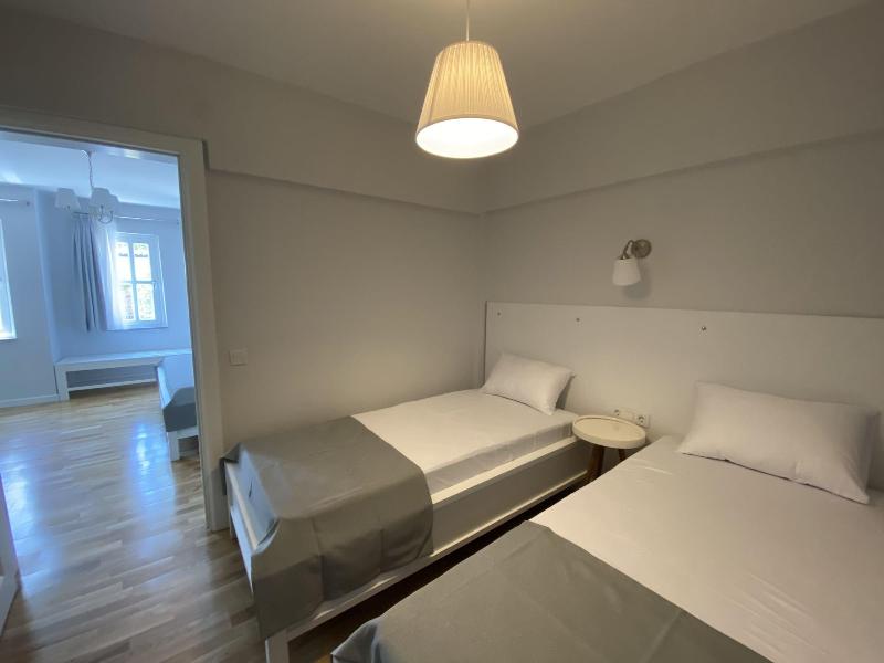 Mon Petit Hotel image