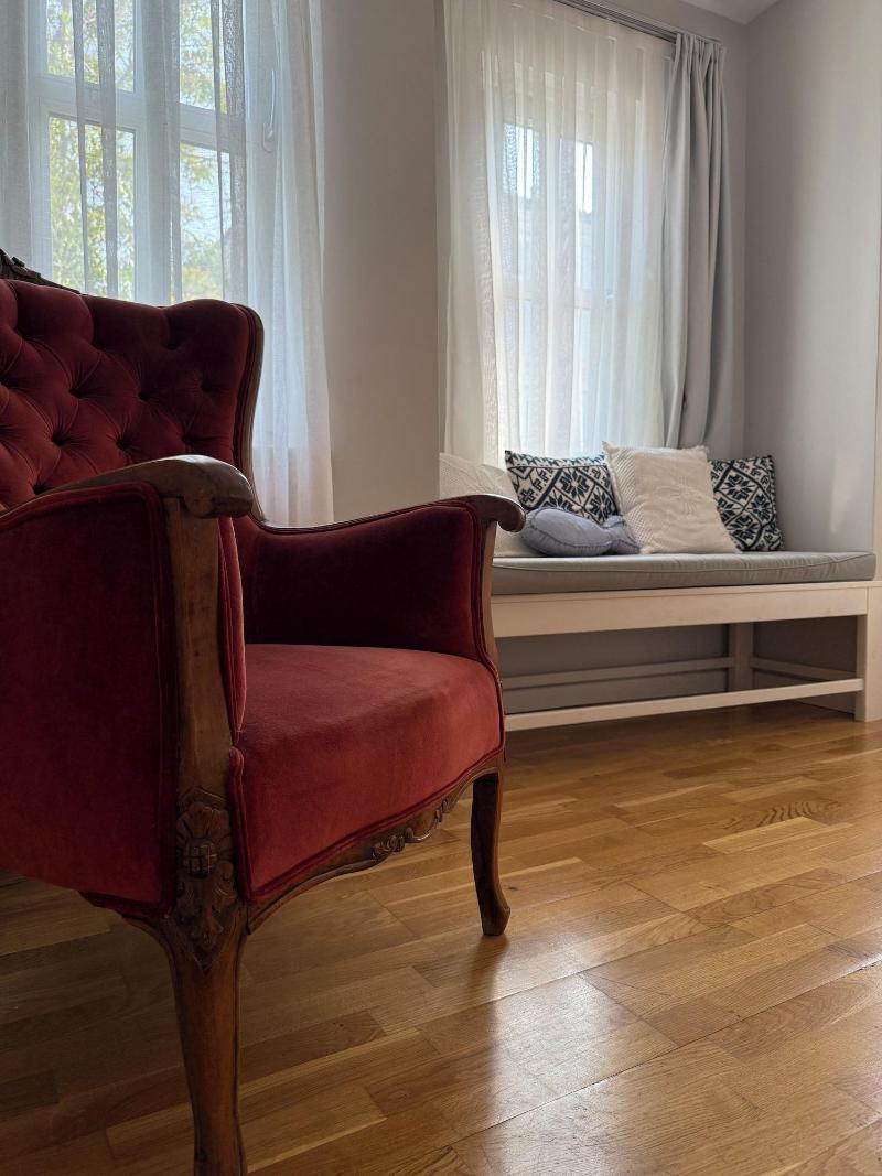 Mon Petit Hotel image