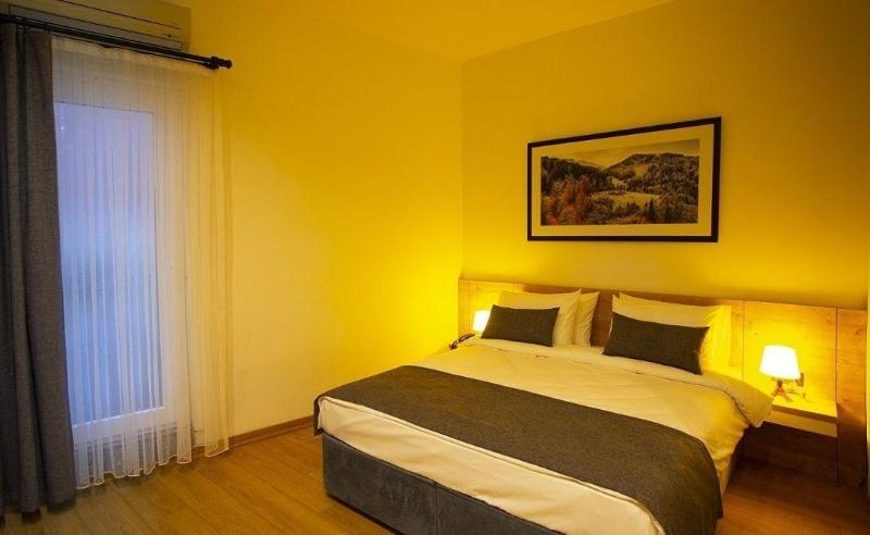 Uzer Otel image