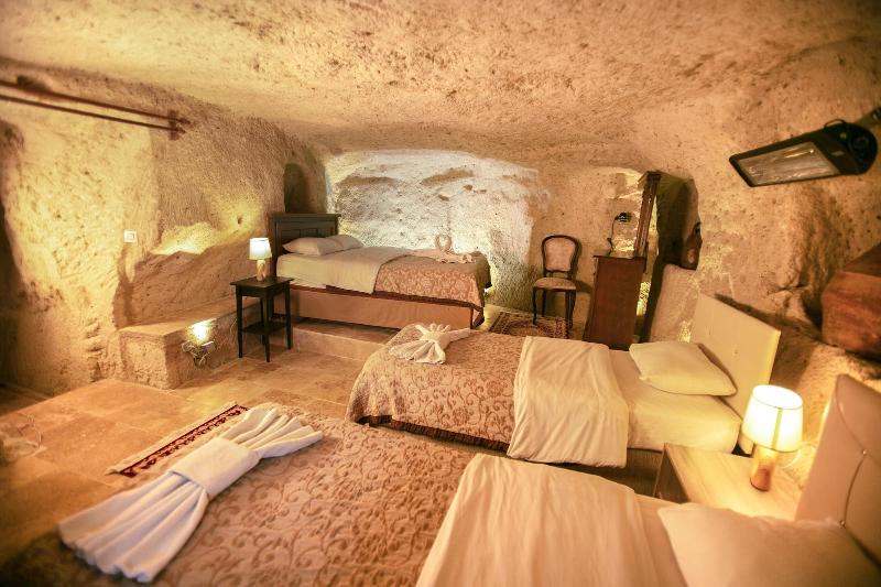 Kamelya Cave Hostel - Adults Only 4