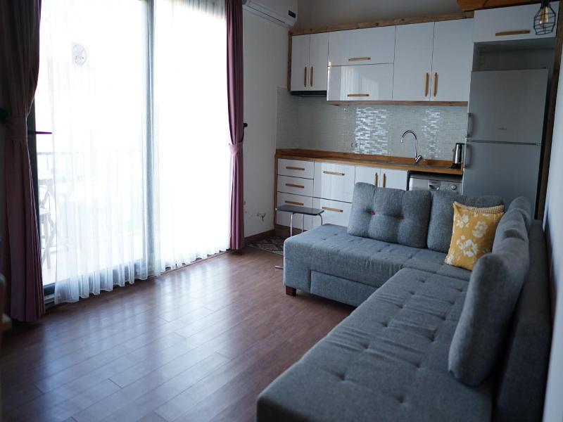Karyada Hotel image