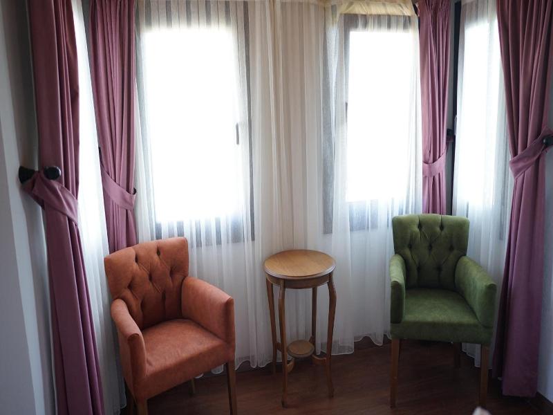 Karyada Hotel image