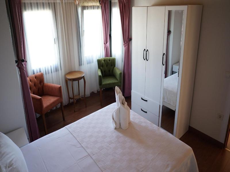 Karyada Hotel image