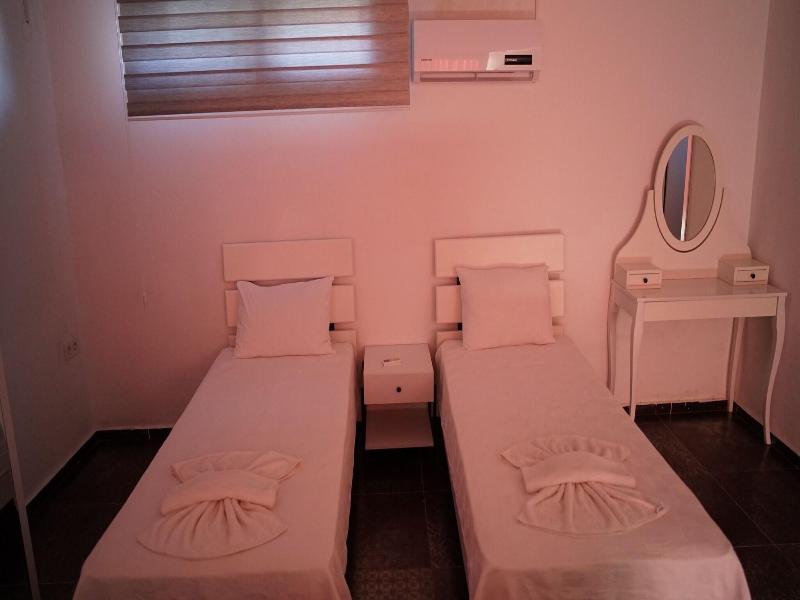 Karyada Hotel image