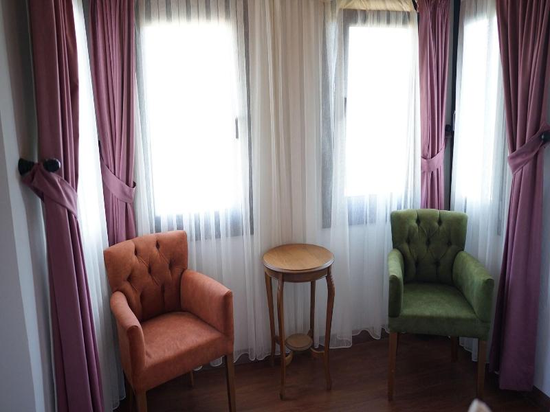 Karyada Hotel image