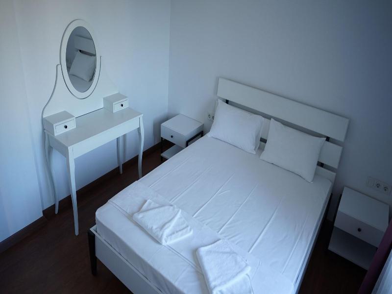 Karyada Hotel image