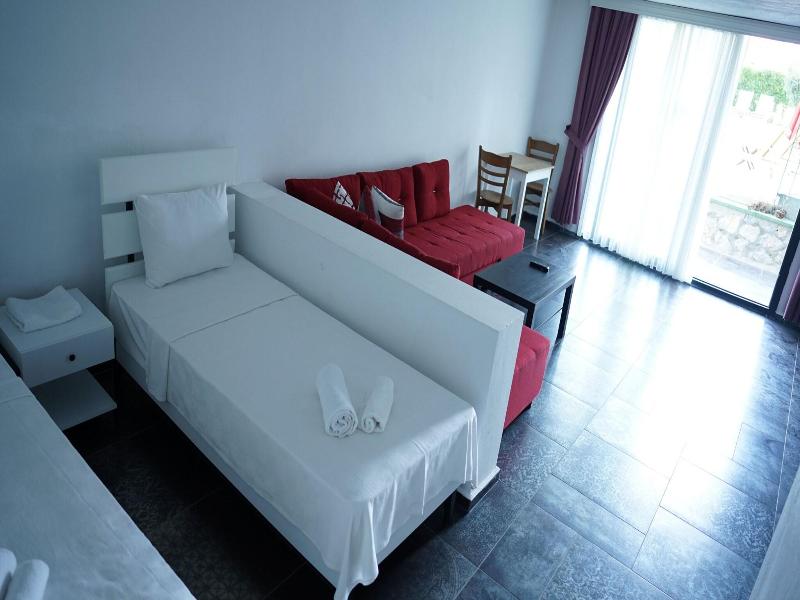 Karyada Hotel image