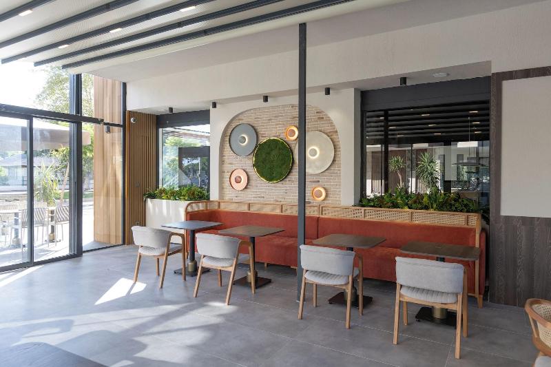 Turka Loca City Hotel image