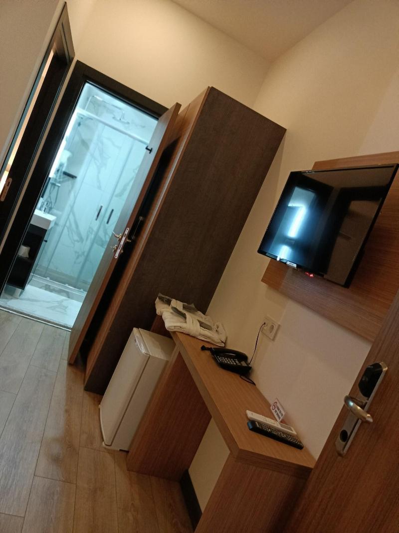 Turka Loca City Hotel image
