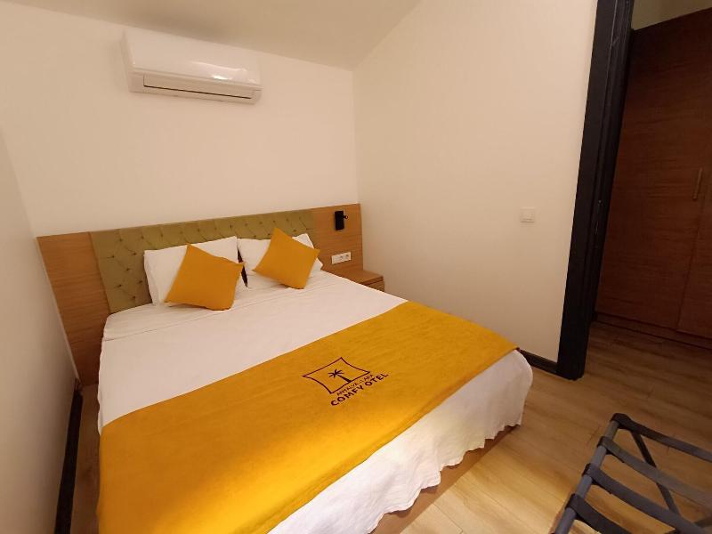 Turka Loca City Hotel image