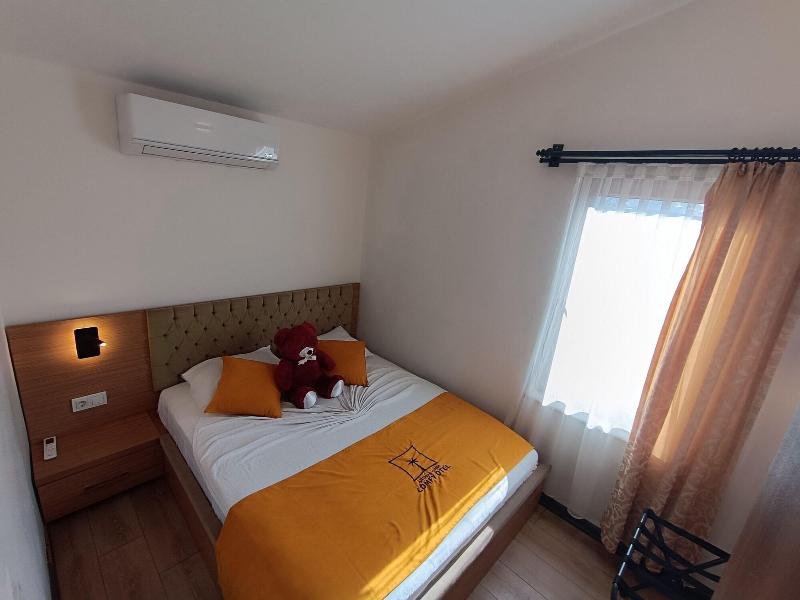 Turka Loca City Hotel image