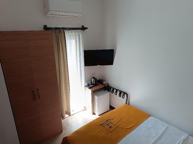 Turka Loca City Hotel image
