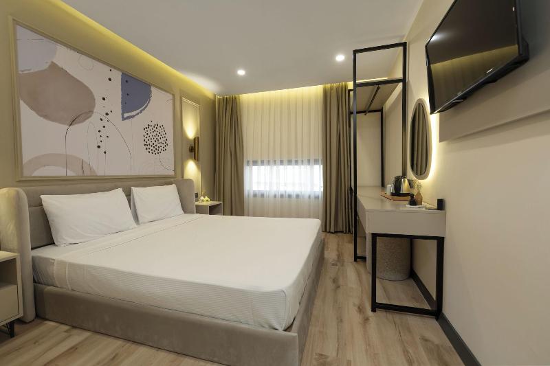 Turka Loca City Hotel image