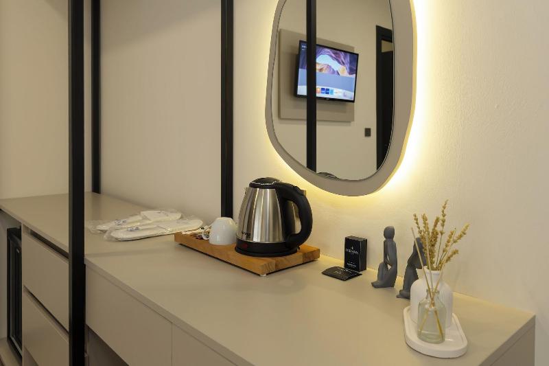 Turka Loca City Hotel image