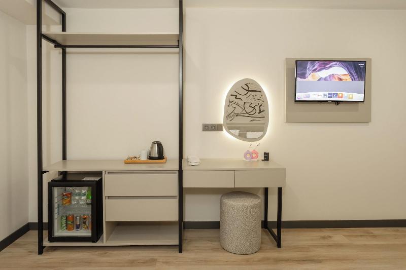 Turka Loca City Hotel image