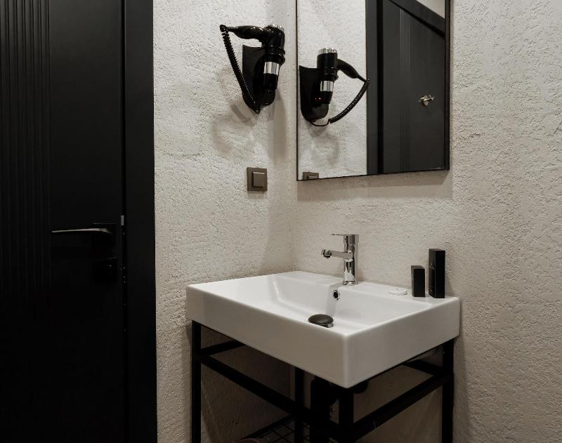 Turka Loca City Hotel image