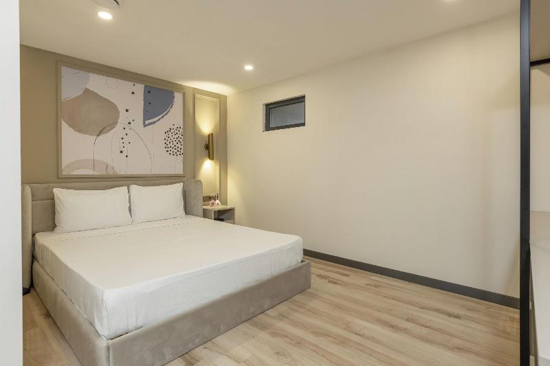 Turka Loca City Hotel image