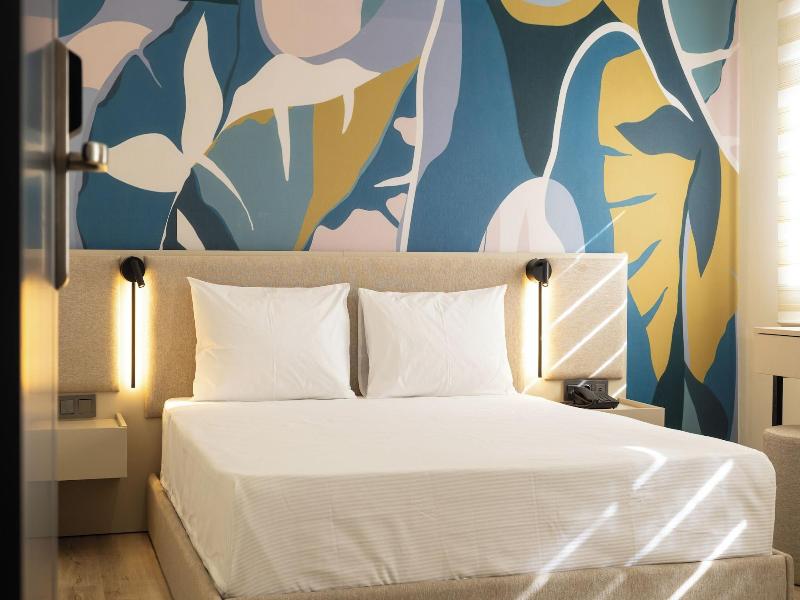 Turka Loca City Hotel image