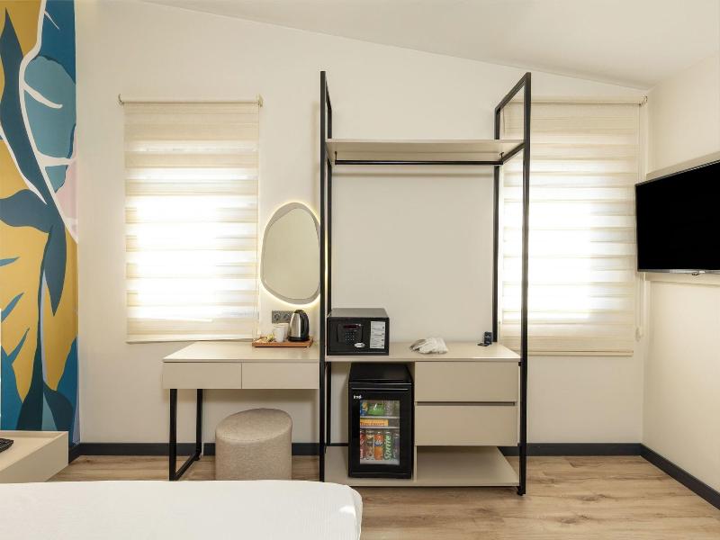 Turka Loca City Hotel image
