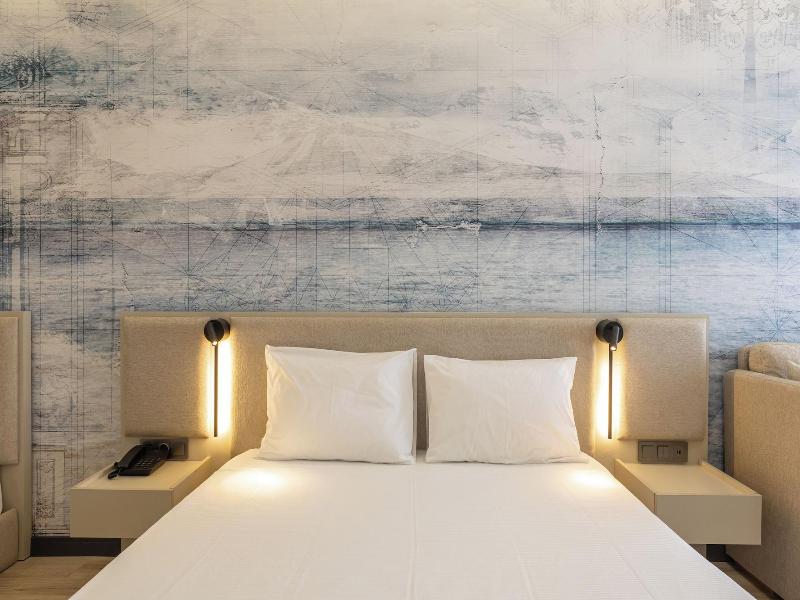 Turka Loca City Hotel image