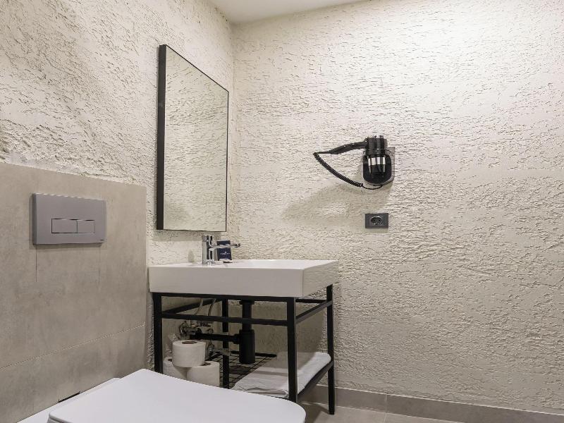 Turka Loca City Hotel image
